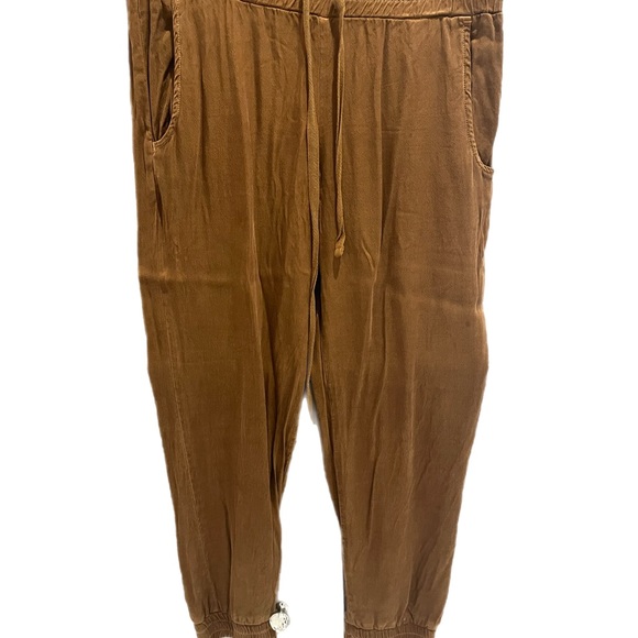 BELLA DAHL POCKET JOGGER - Picture 2 of 2